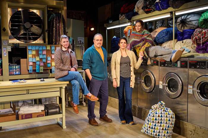 Photos: Get a First Look at Cecily Strong & More in BROOKLYN LAUNDRY World Premiere Image