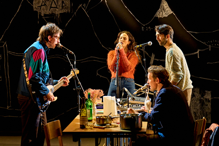 Photos: Matt Smith and More in AN ENEMY OF THE PEOPLE Image