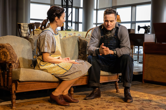 Photos: Get a First Look at Long Wharf Theatre's Site-Specific A VIEW FROM THE BRIDGE Image