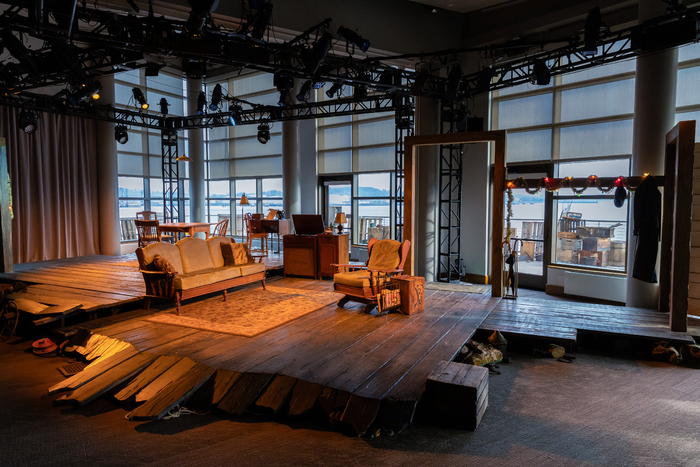 Photos: Get a First Look at Long Wharf Theatre's Site-Specific A VIEW FROM THE BRIDGE Image