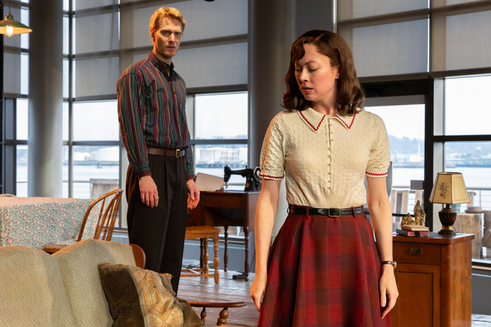 Photos: Get a First Look at Long Wharf Theatre's Site-Specific A VIEW FROM THE BRIDGE Image