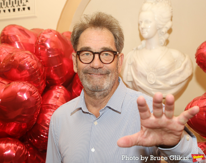 Photos: Huey Lewis Greets Fans at THE HEART OF ROCK & ROLL Box Office Opening Image