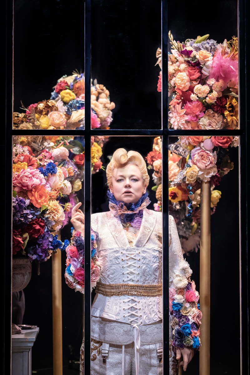Review: THE PICTURE OF DORIAN GRAY, Theatre Royal Haymarket Image