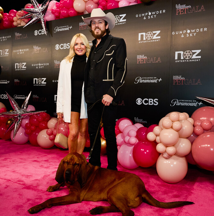 Photos: First Look at DOLLY PARTON'S PET GALA on CBS With Jane Lynch, Iain Armitage & More Image