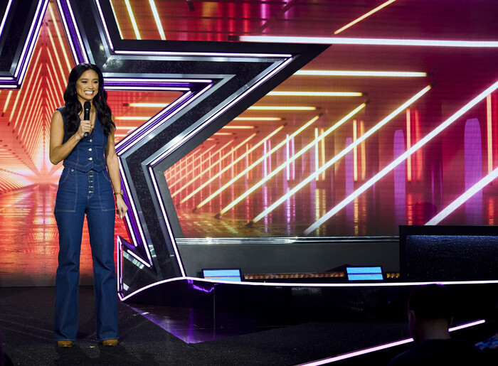 Photos: First Look at DOLLY PARTON'S PET GALA on CBS With Jane Lynch, Iain Armitage & More Image