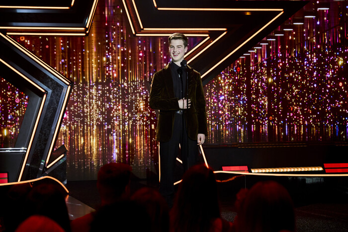 Photos: First Look at DOLLY PARTON'S PET GALA on CBS With Jane Lynch, Iain Armitage & More Image