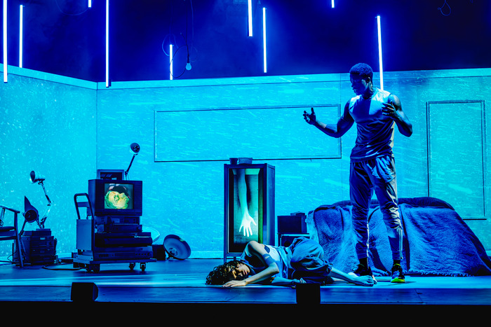Photos: First Look At FRANKENSTEIN At Leeds Playhouse Image