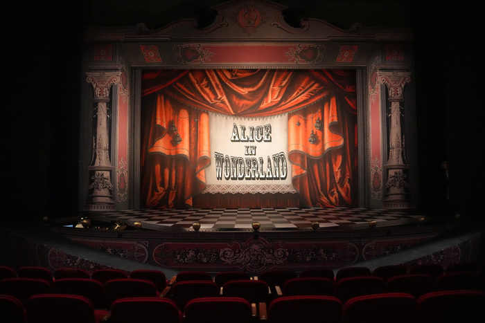 Photos: First Look at Children's Theatre Company's ALICE IN WONDERLAND Image