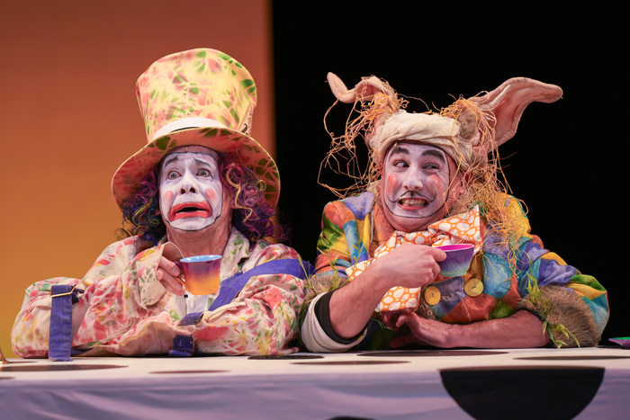 Photos: First Look at Children's Theatre Company's ALICE IN WONDERLAND Image
