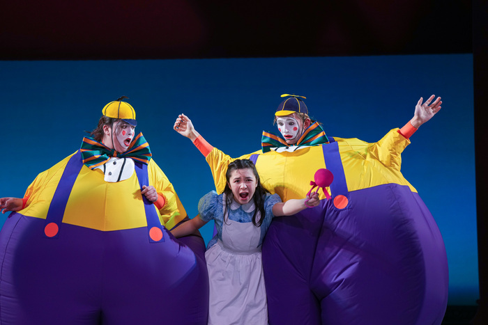 Photos: First Look at Children's Theatre Company's ALICE IN WONDERLAND Image