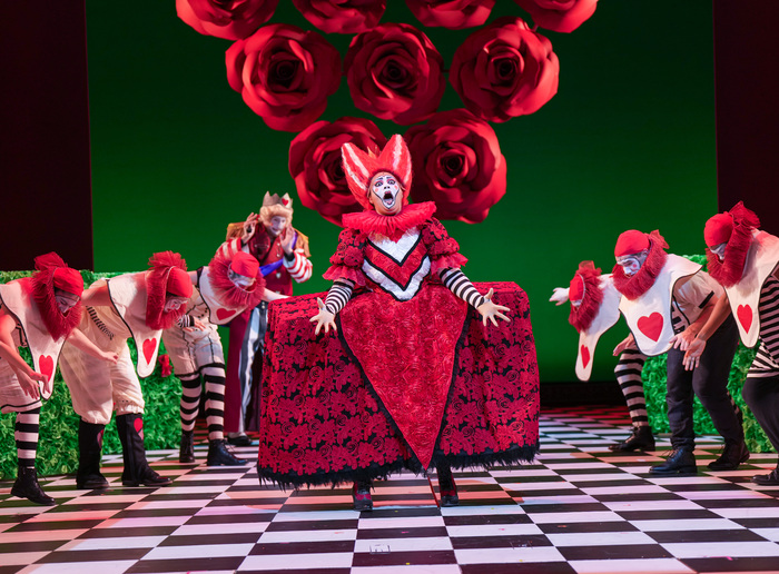 Photos: First Look at Children's Theatre Company's ALICE IN WONDERLAND Image