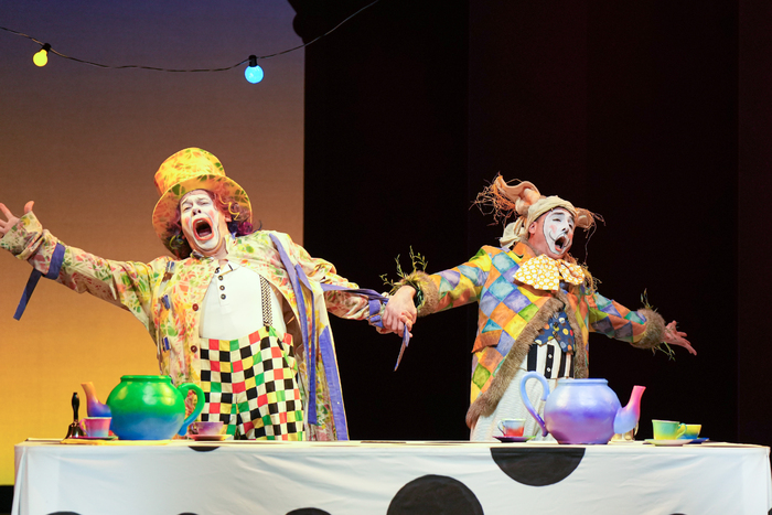 Photos: First Look at Children's Theatre Company's ALICE IN WONDERLAND Image