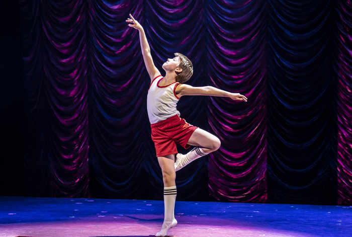 Photos: First Look at BILLY ELLIOT at Paramount Theatre 