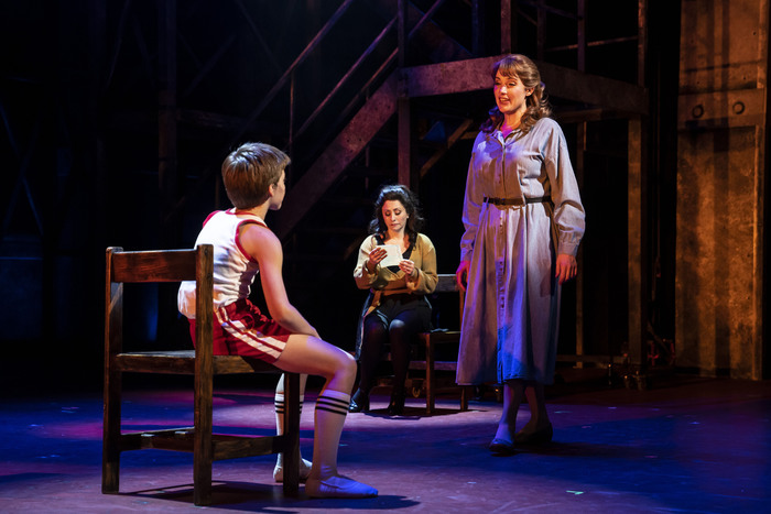 Photos: First Look at BILLY ELLIOT at Paramount Theatre Image