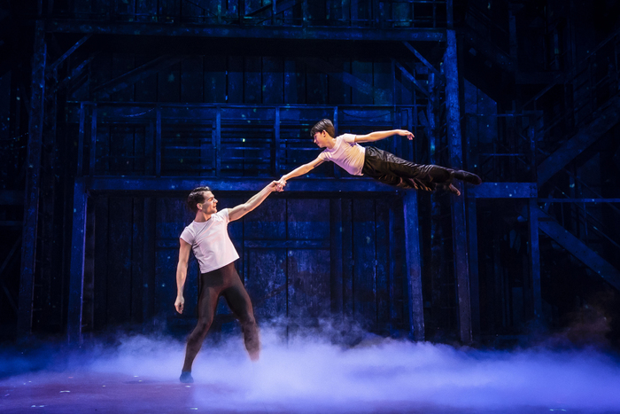Photos: First Look at BILLY ELLIOT at Paramount Theatre Image