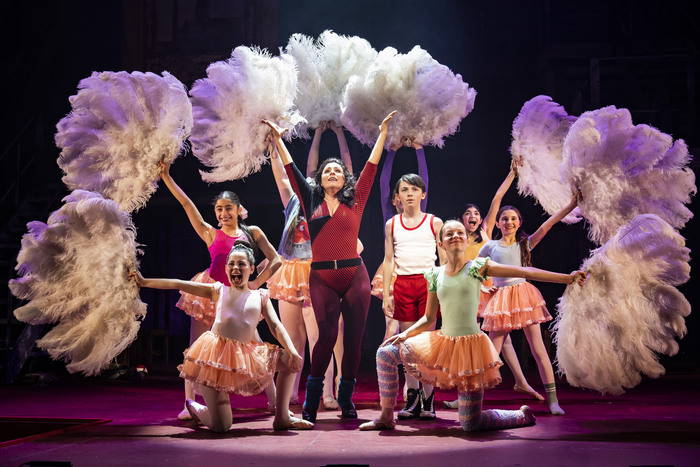 Photos: First Look at BILLY ELLIOT at Paramount Theatre Image