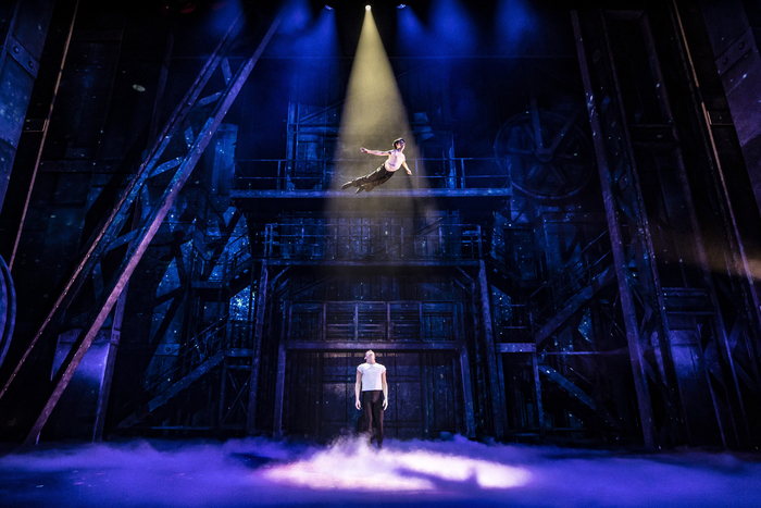 Photos: First Look at BILLY ELLIOT at Paramount Theatre Image