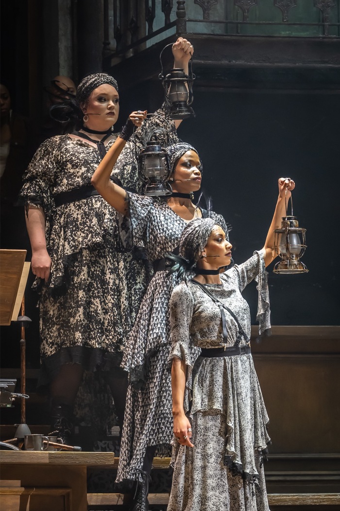 Photos: HADESTOWN in London's West End Image