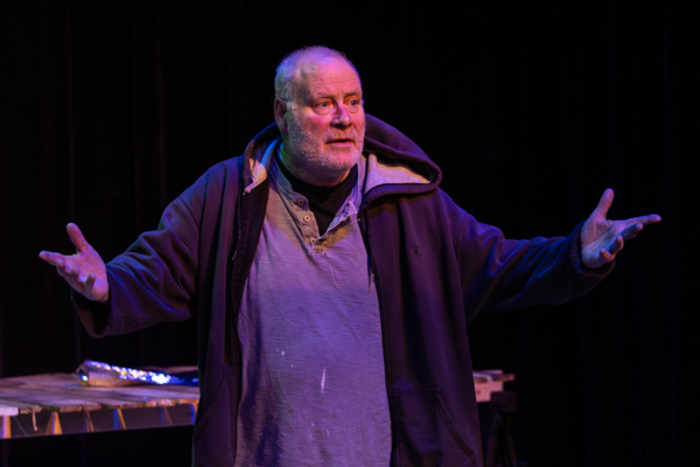 Photos: First Look at New Herring Productions' THE NIGHT BEFORE THE NIGHT BEFORE CHRISTMAS Image