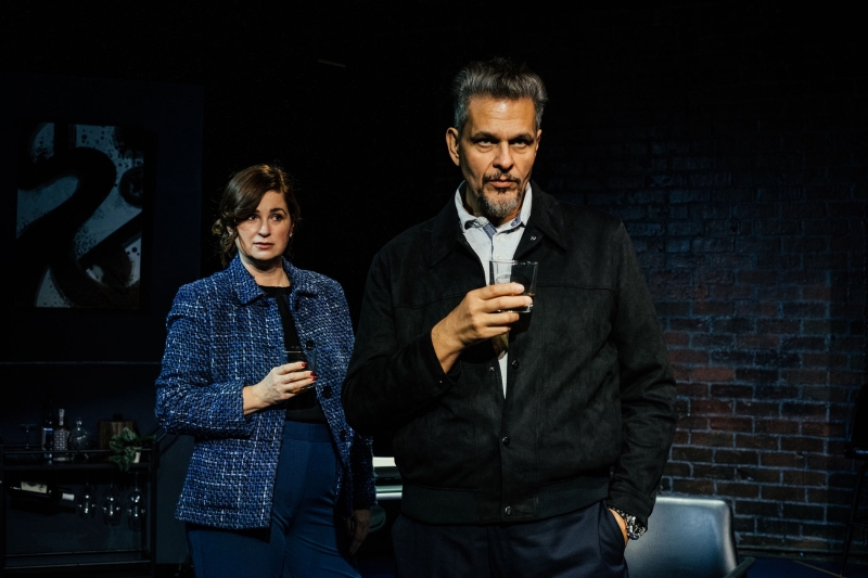 Review: MIDDLE OF THE WORLD at Rogue Machine Image