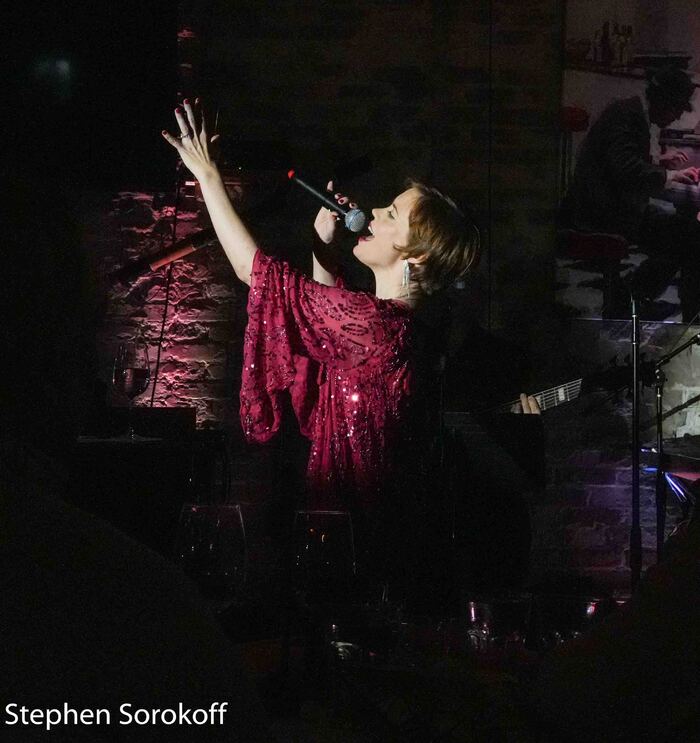 Photos: Carole J. Bufford Plays Cafe Centro Image