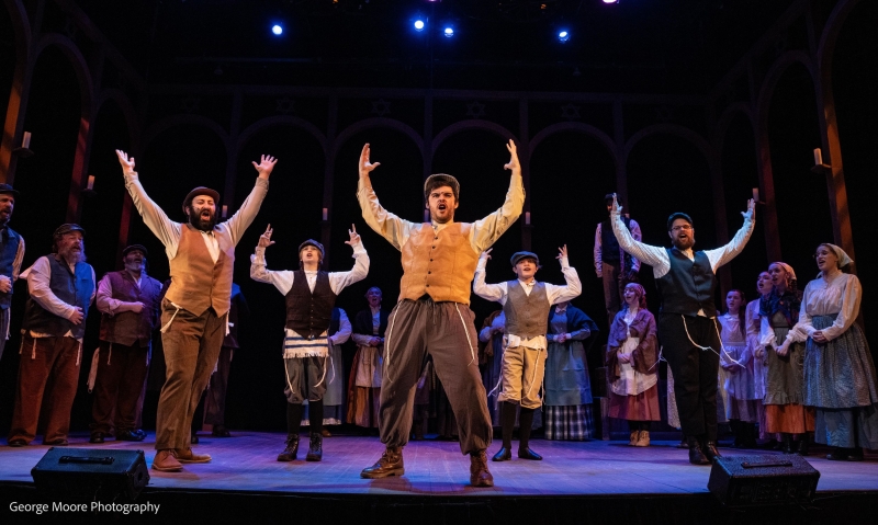 Review: FIDDLER ON THE ROOF at Ritz Theatre Company is Something to Think About and Something to Drink About 