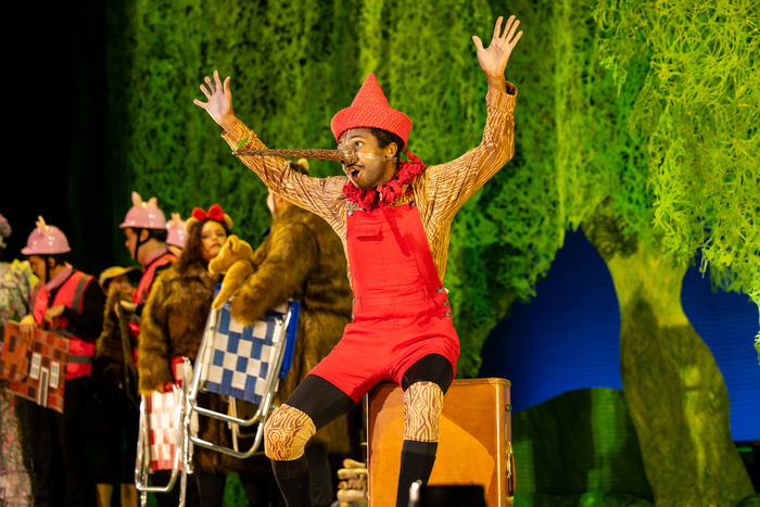 Exclusive: First Look At Tesori's & Lindsay-Abaire's Reimagined SHREK Tour Image