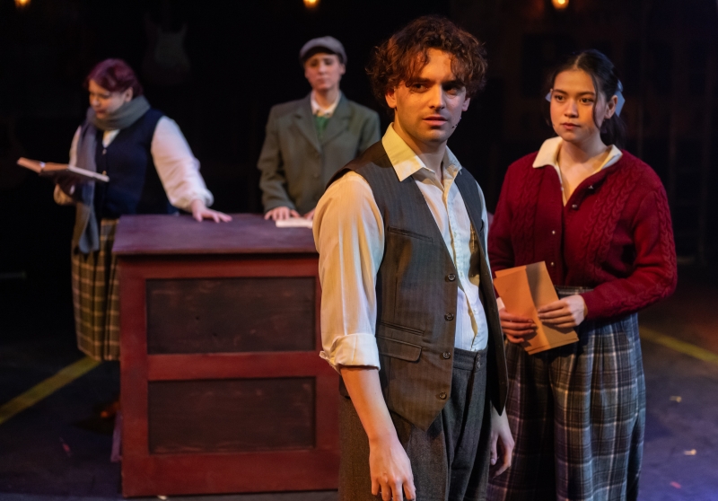 Review: CABLE STREET, Southwark Playhouse Image