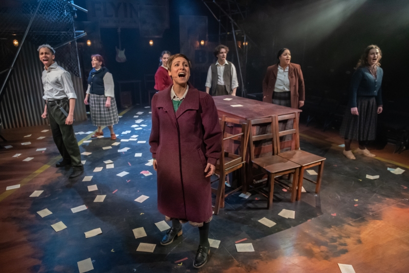 Review: CABLE STREET, Southwark Playhouse Image