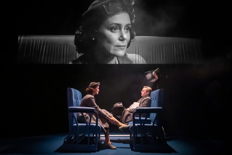 Review: THE HUMAN BODY, Donmar Warehouse Image