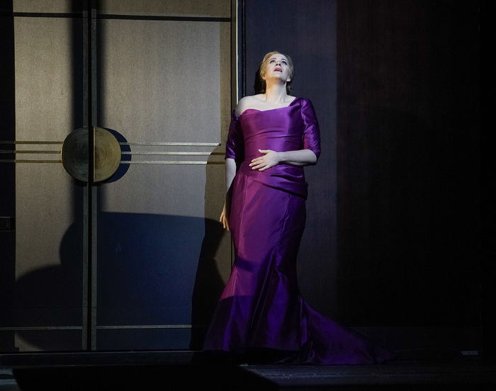 Reviews/Photos: Critics Sound Off On The Met Opera's LA FORZA DEL DESTINO 