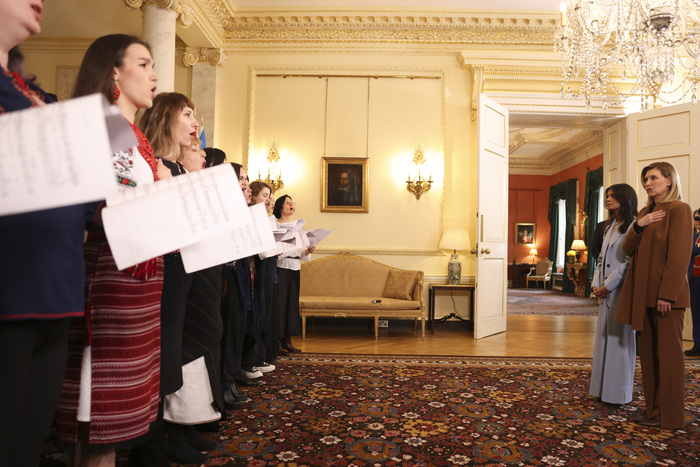 Photos: SONGS FOR UKRAINE Chorus Meets First Lady, Olena Zelenska, At No. 10 Downing Street 