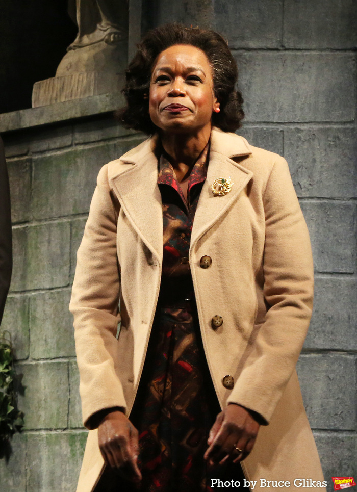 Photos: The Cast of DOUBT: A PARABLE Takes Their Opening Night Bows Image