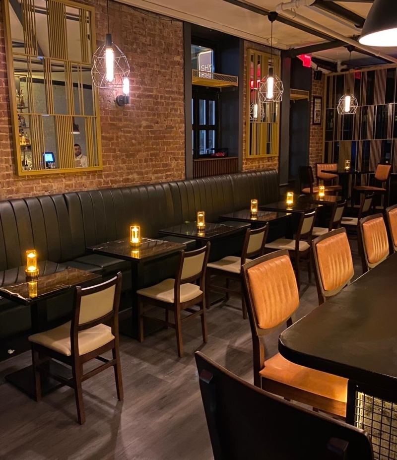 SHAKEN NOT STIRRED on the UES for Libations, Food and Atmosphere 