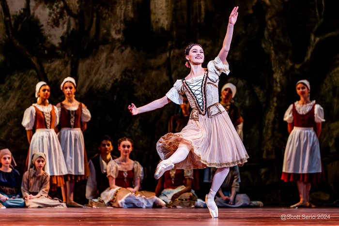 Review: GISELLE at The Academy Of Music Image