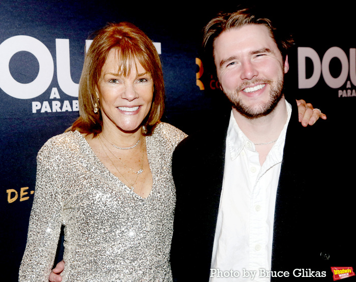 Photos: Eddie Redmayne, Gayle Rankin, and More Arrive at Opening Night of DOUBT Image