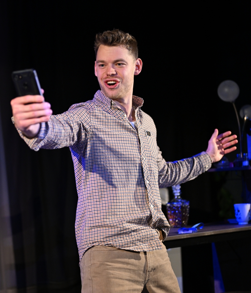Review: MARRY ME A LITTLE, Stage Door Theatre Image