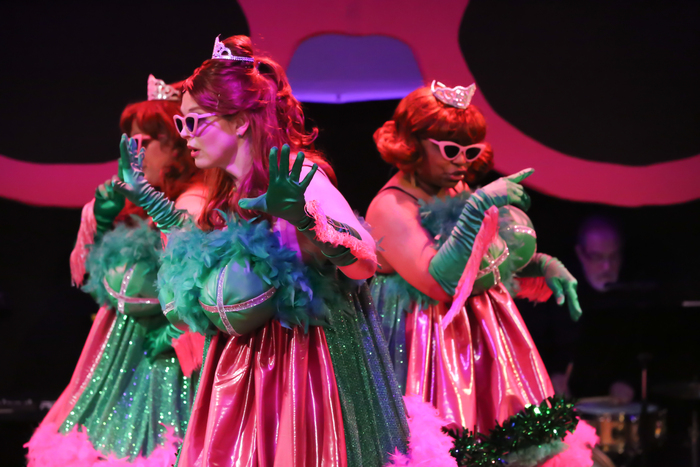 Photos: First Look New Line Theatre's SWEET POTATO QUEENS Image