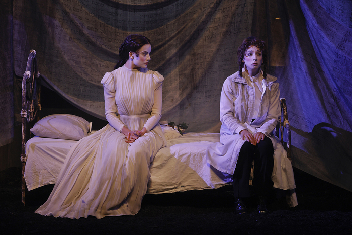 Review: YENTL at Malthouse Theatre Image