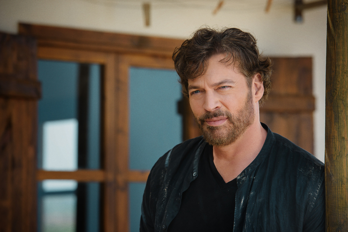 Photos: Harry Connick Jr. Leads Netflix's FIND ME FALLING About an Aging Rockstar 