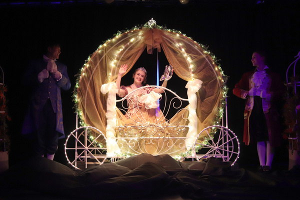 Photos: First Look At CINDERELLA The Musical At The Players Theatre 