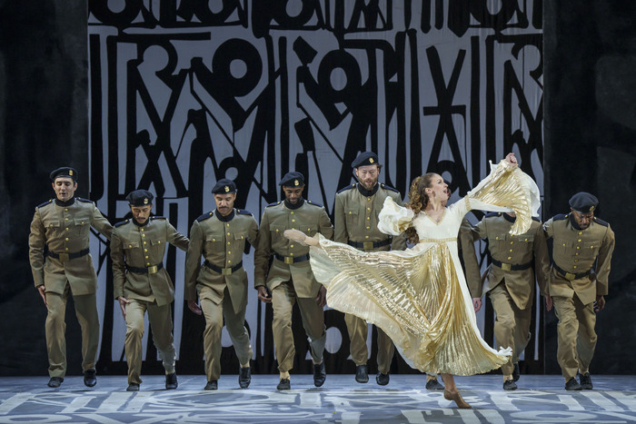 Photos: First Look At AIDA At Lyric Opera of Chicago Image