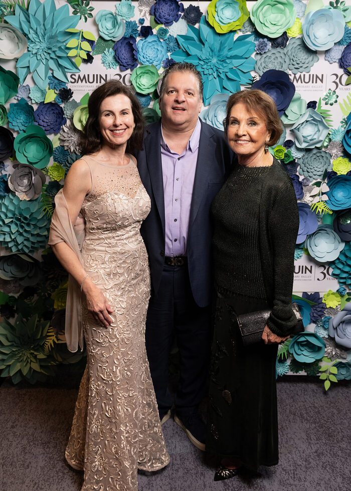 Smuin Artistic Director Celia Fushille with gala co-chairs John Konstin and Lee Baxte Photo