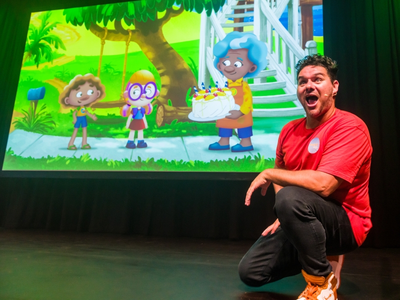 Review: PROUDFOOT + FRIENDS at Queensland Performing Arts Centre Image