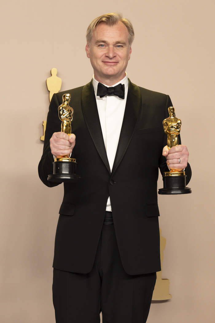 Photos: Inside the Oscars With Emma Stone, Michelle Yeoh & More Image