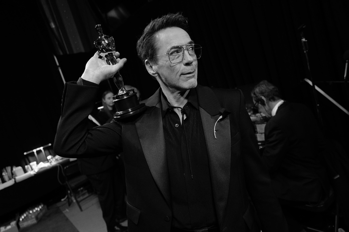 Photos: Inside the Oscars With Emma Stone, Michelle Yeoh & More Image