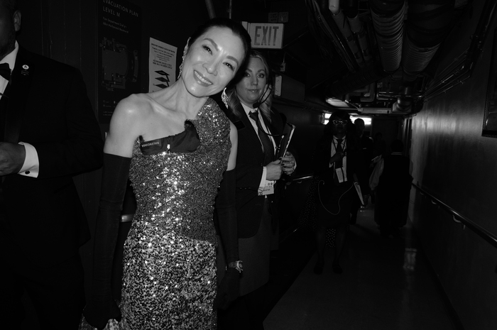 Photos: Inside the Oscars With Emma Stone, Michelle Yeoh & More Image