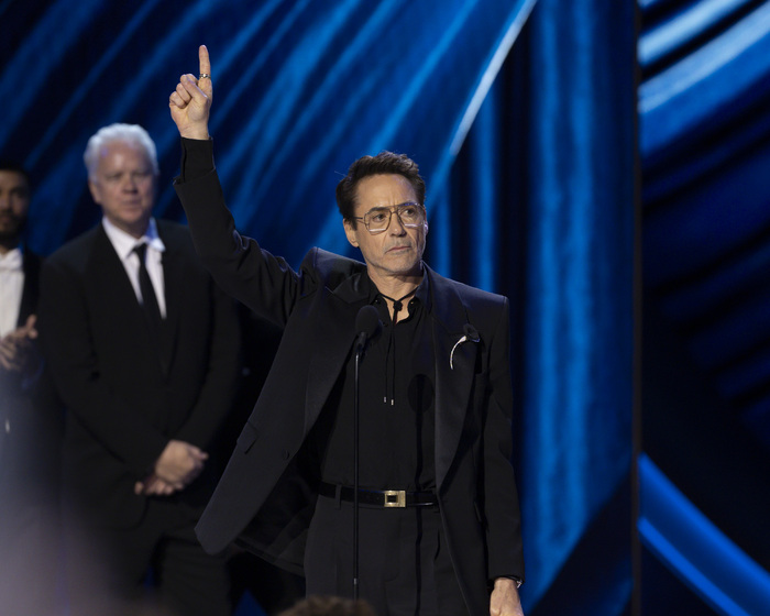 Photos: Inside the Oscars With Emma Stone, Michelle Yeoh & More Image