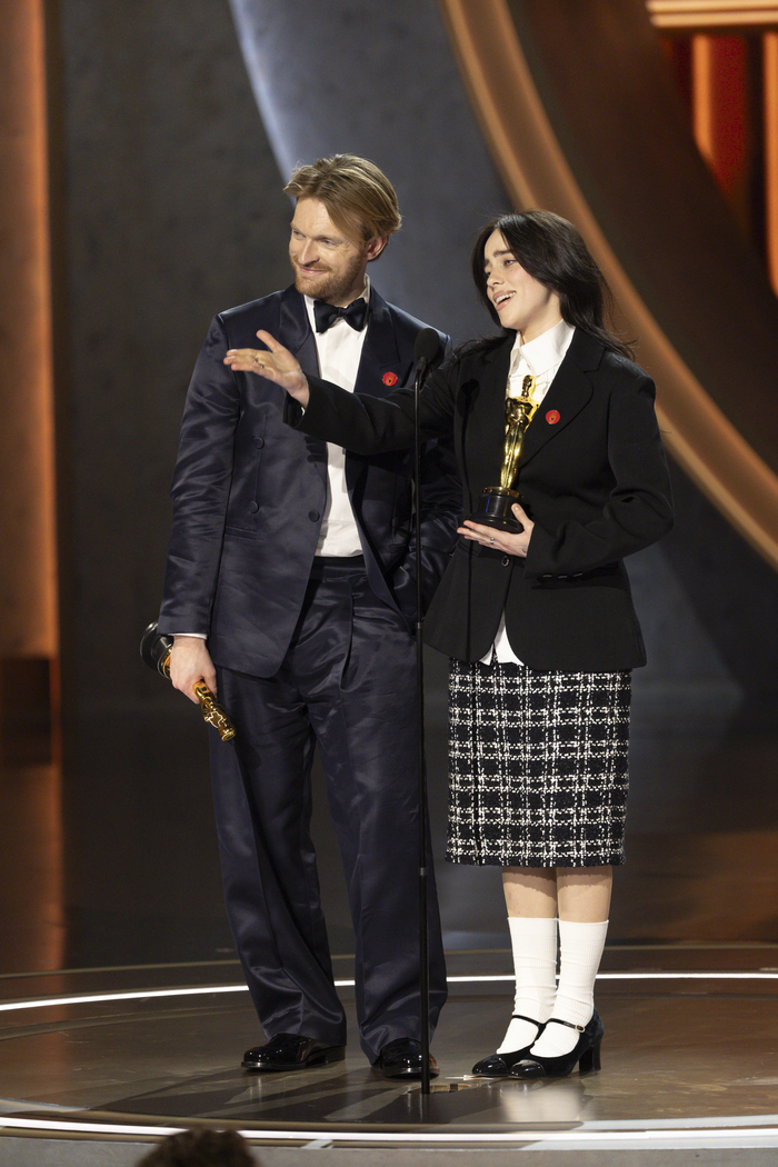 Photos: Inside the Oscars With Emma Stone, Michelle Yeoh & More Image