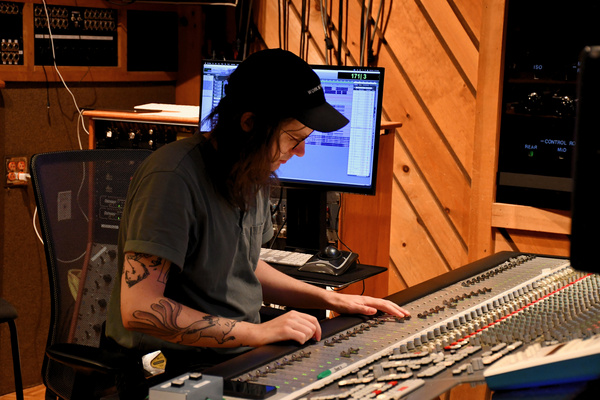 Photos: Go Inside The Recording Studio For The ISABELLA OF BOSTON Developmental Album Image